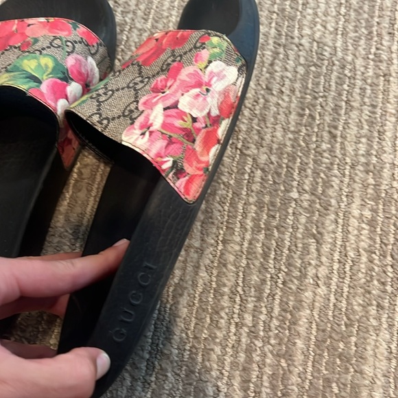 Gucci Flops size 8 - Picture 3 of 4